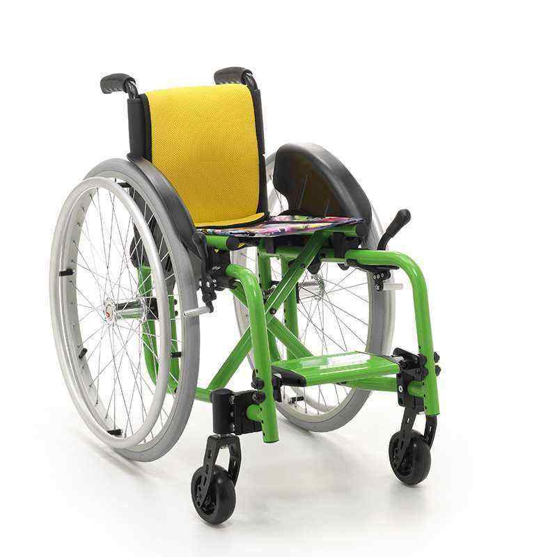 Blandino Folletto Çocuk Tekerlekli Sandalyesi