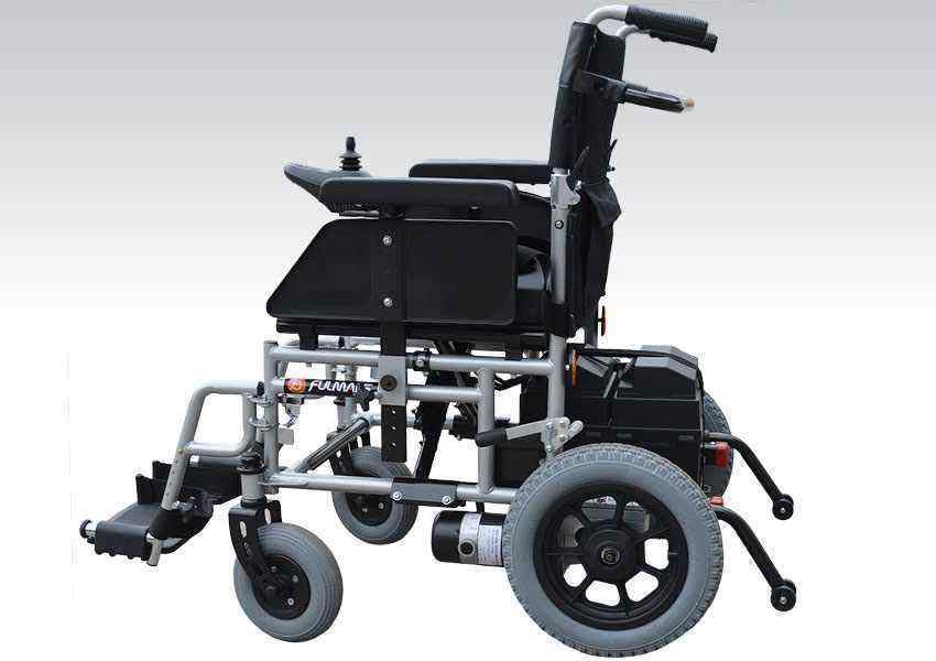Fulmax Akülü Tekerlekli Sandalye 7894